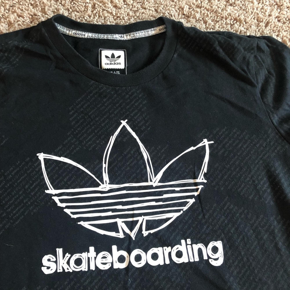 Adidas mens XL T-shirt
